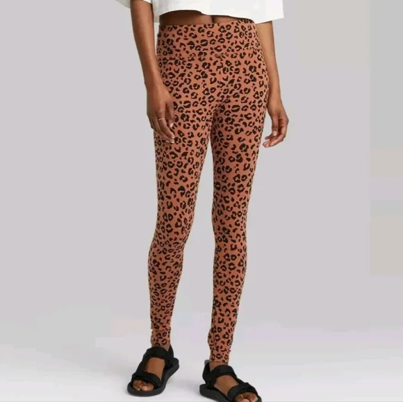 NWT Wild fable Brown cheetah print leggings Various sizes  Available ♥️ - Picture 5 of 11